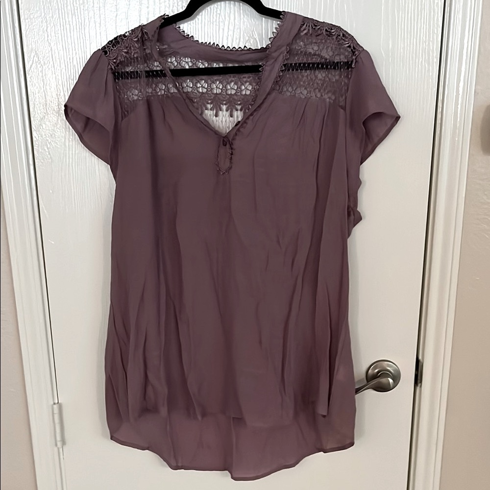 Perch by Blu Pepper lavender lace shoulder top. Sz 3XL